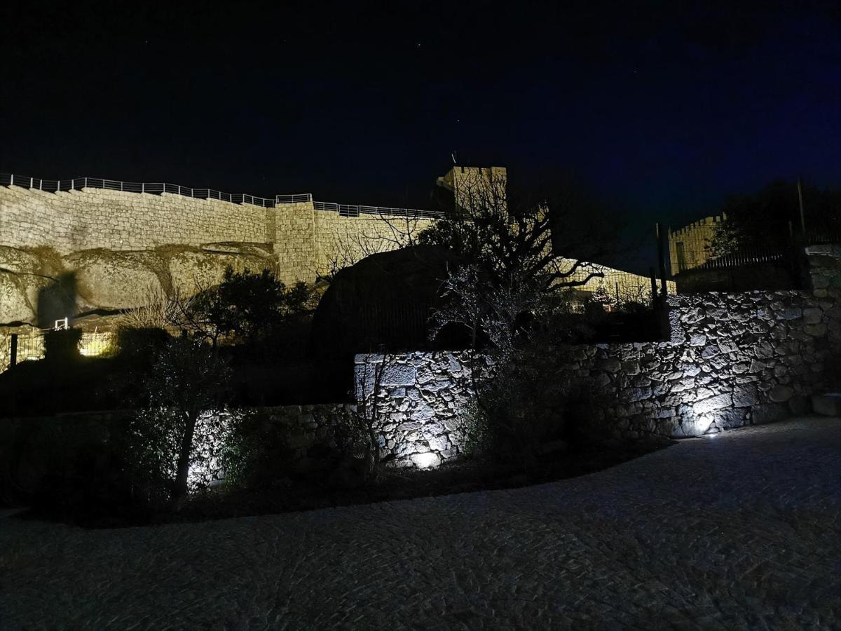 Casa Do Penedo Castle House Villa Linhares  Buitenkant foto
